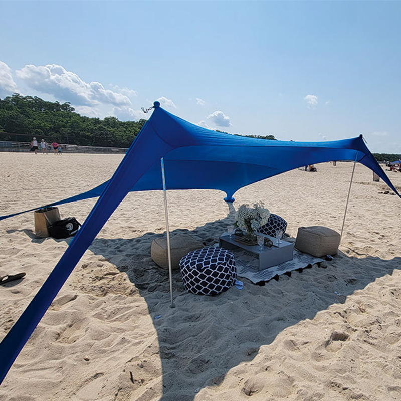 Tienda de playa cuadrada