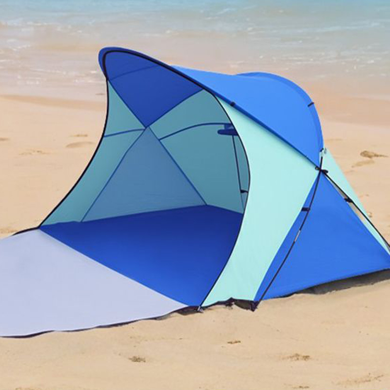 Tienda de pesca en la playa