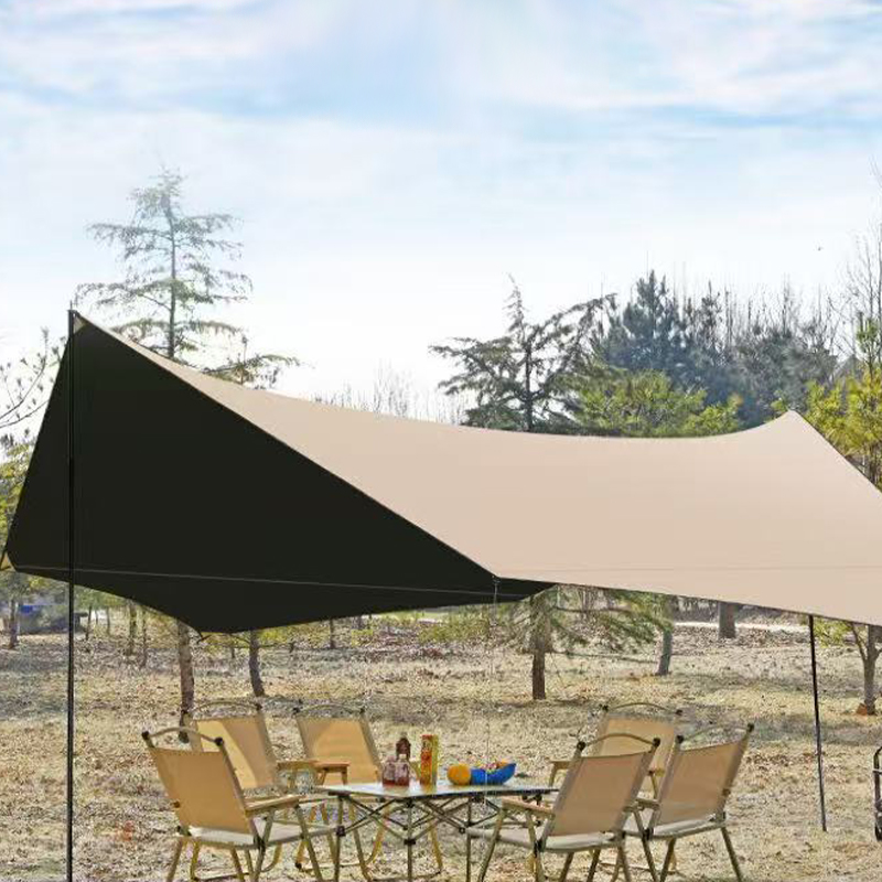 Toldo impermeable en forma de mariposa