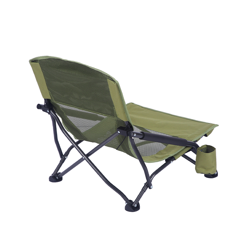 Silla de playa con bolsa de almacenamiento.